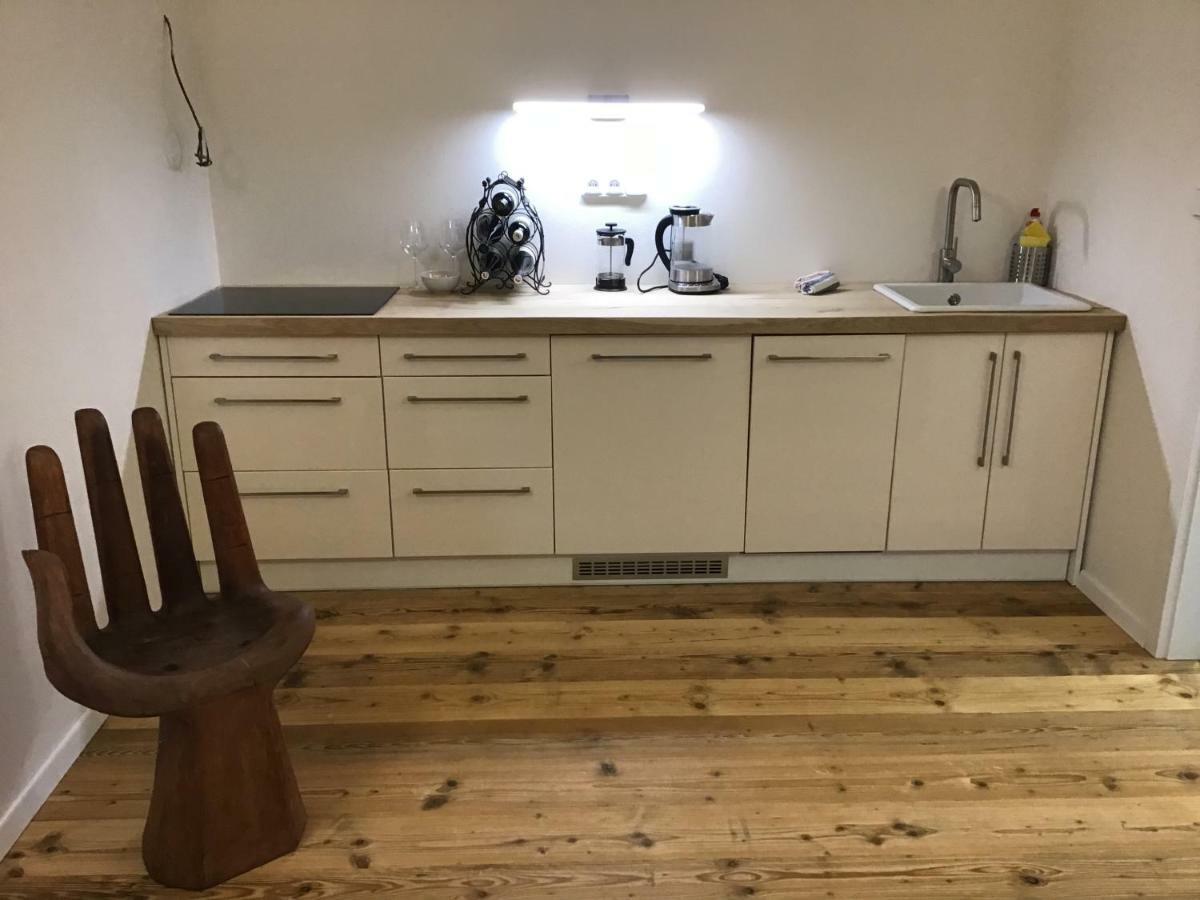 מיקולוב Apartmany Sebastian מראה חיצוני תמונה